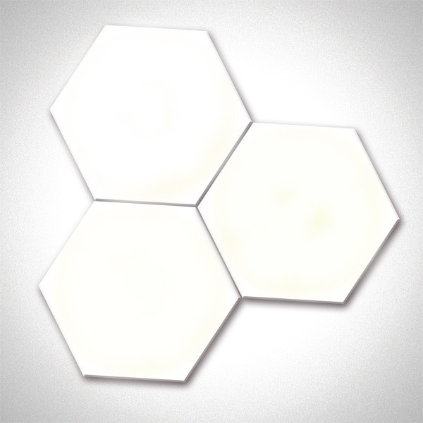 Infrarotheizung PowerSun Hexagon, hier bestehend aus 3 Elementen