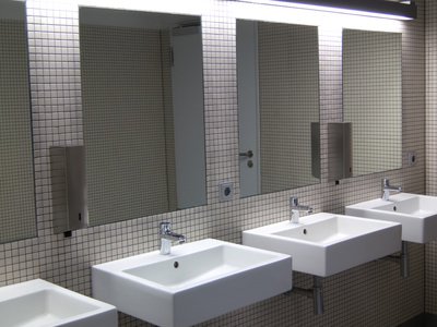 spiegelheizung-waschraum